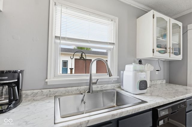 5456 E Main Street, Avon, IN 46123