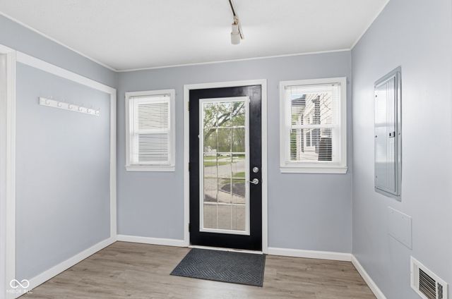 5456 E Main Street, Avon, IN 46123