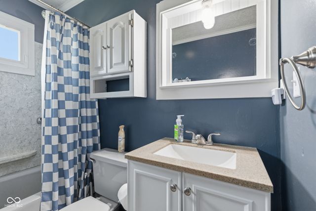 5456 E Main Street, Avon, IN 46123
