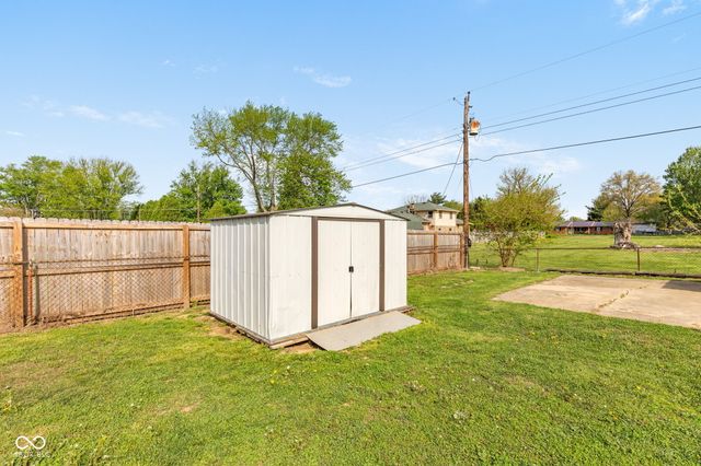 5456 E Main Street, Avon, IN 46123