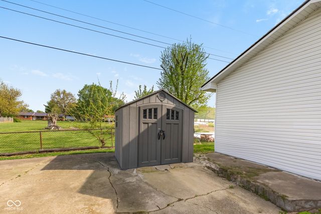 5456 E Main Street, Avon, IN 46123