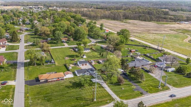 5456 E Main Street, Avon, IN 46123