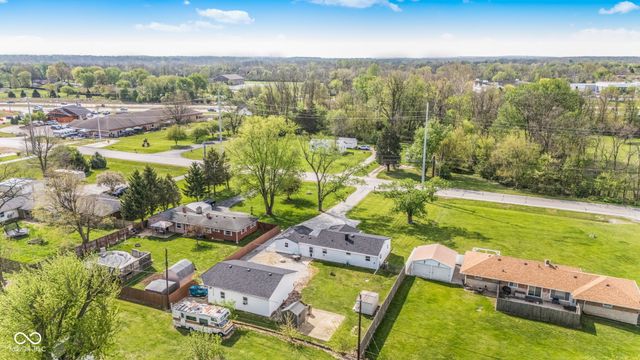 5456 E Main Street, Avon, IN 46123