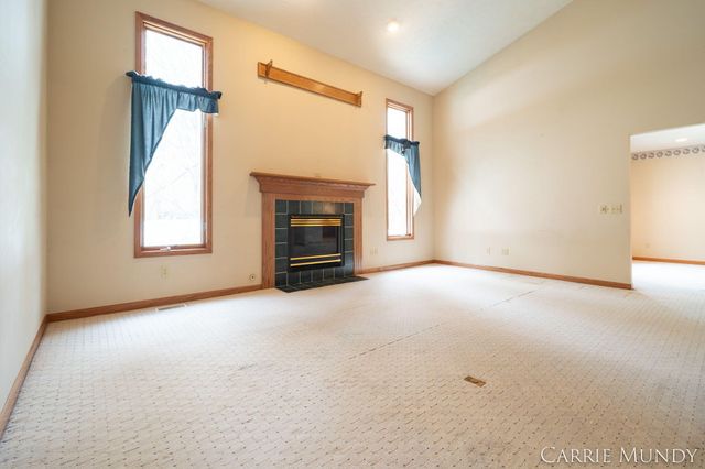 4627 Forest Lane, Laketown Twp, MI 49423