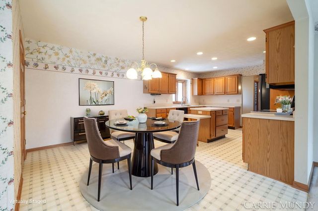4627 Forest Lane, Laketown Twp, MI 49423