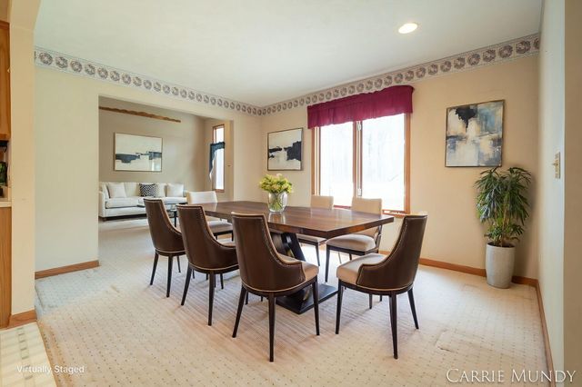 4627 Forest Lane, Laketown Twp, MI 49423