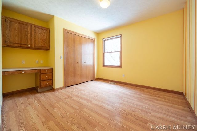 4627 Forest Lane, Laketown Twp, MI 49423