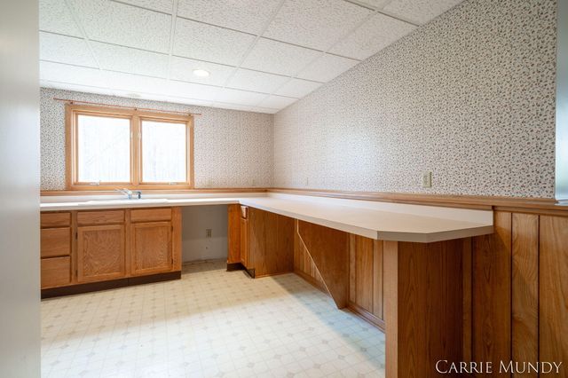 4627 Forest Lane, Laketown Twp, MI 49423