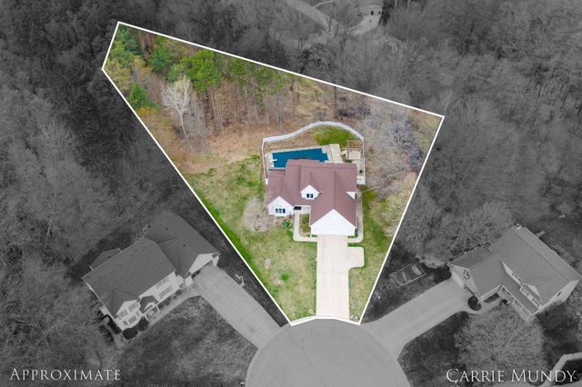 4627 Forest Lane, Laketown Twp, MI 49423