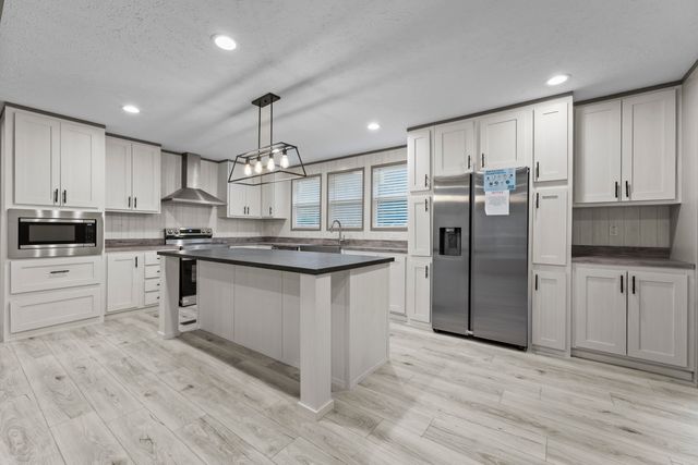 206 George Keen Drive, Summerville, SC 29483