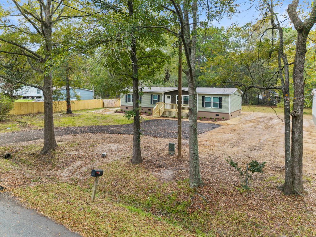 206 George Keen Drive, Summerville, SC 29483