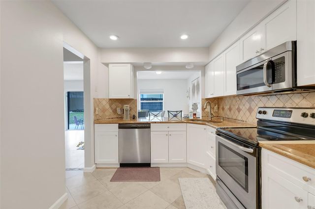 7196 HARBOR HEIGHTS CIRCLE, Orlando, FL 32835