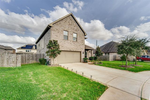 2207 Pickford Terrace Lane, Richmond, TX 77469
