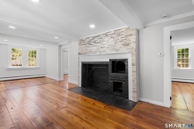 712 Main Street, Glastonbury, CT 06073