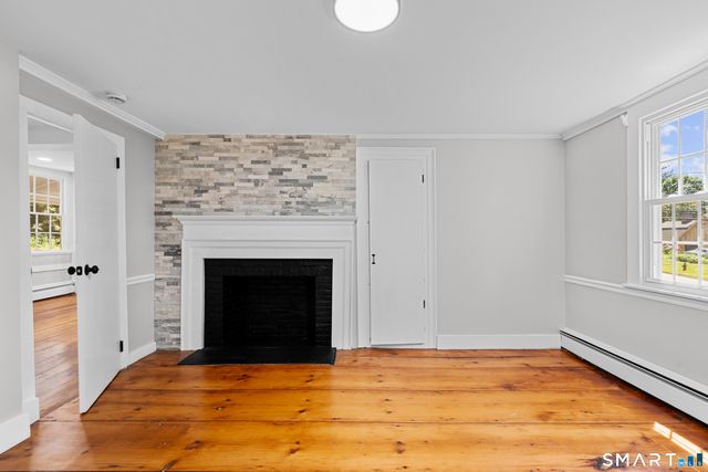 712 Main Street, Glastonbury, CT 06073