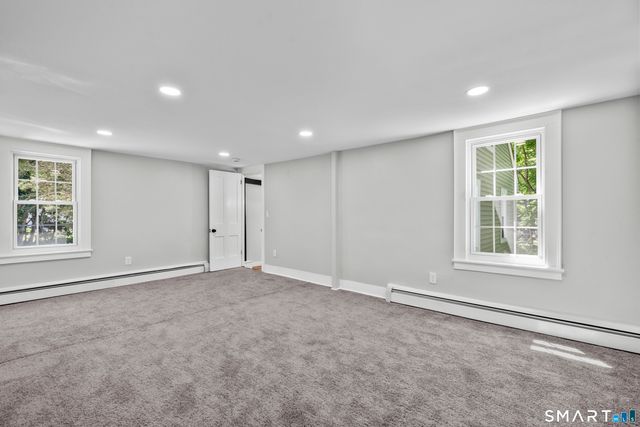 712 Main Street, Glastonbury, CT 06073