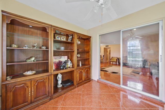 195 E High Point Ter E D, Delray Beach, FL 33445
