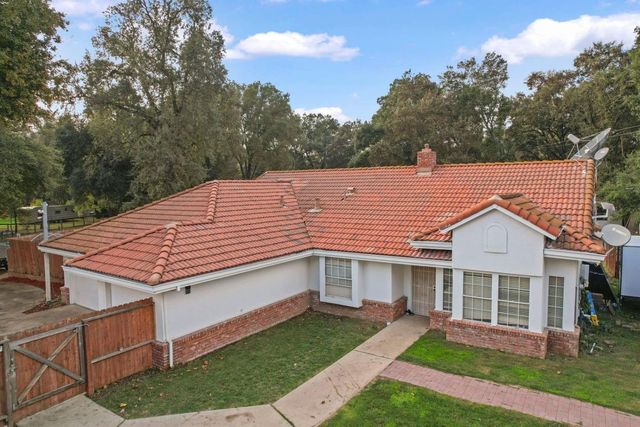 8596 W Samoha Ct, Thornton, CA 95686