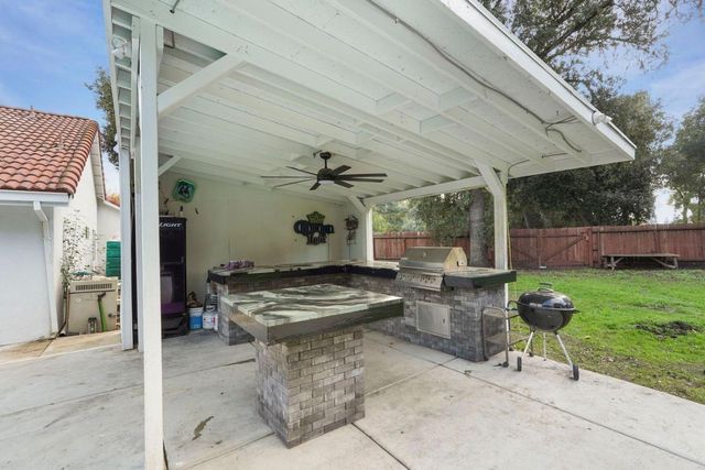 8596 W Samoha Ct, Thornton, CA 95686