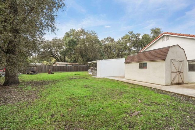 8596 W Samoha Ct, Thornton, CA 95686