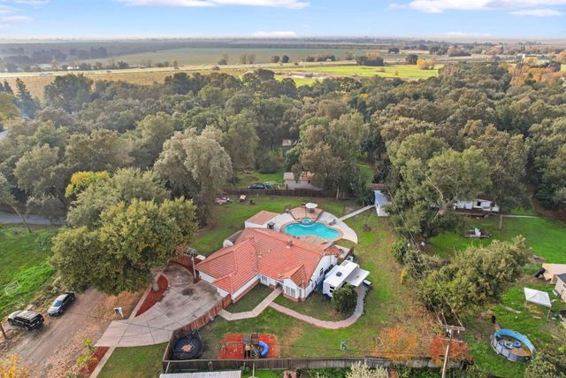 8596 W Samoha Ct, Thornton, CA 95686