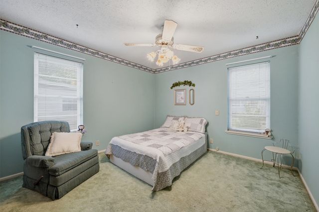 704 Abney Street, Whitesboro, TX 76273