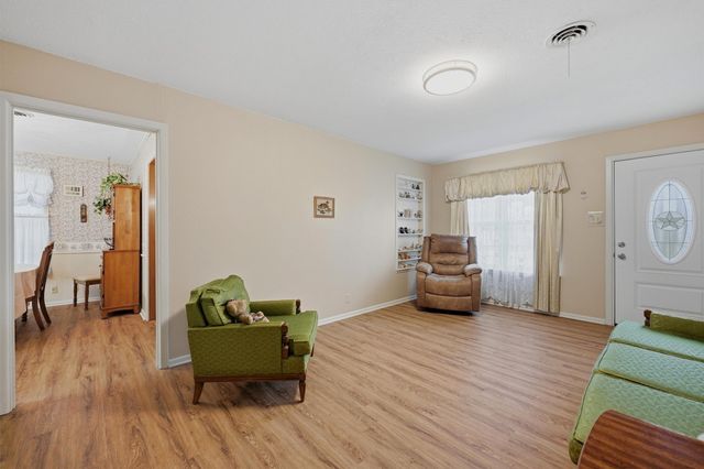 704 Abney Street, Whitesboro, TX 76273