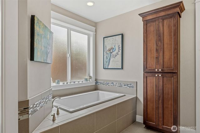 627 SW 185th Street, Normandy Park, WA 98166