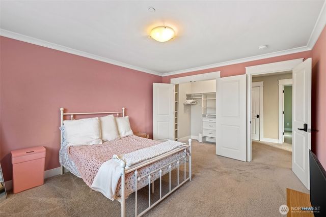 627 SW 185th Street, Normandy Park, WA 98166
