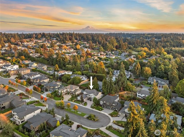 627 SW 185th Street, Normandy Park, WA 98166