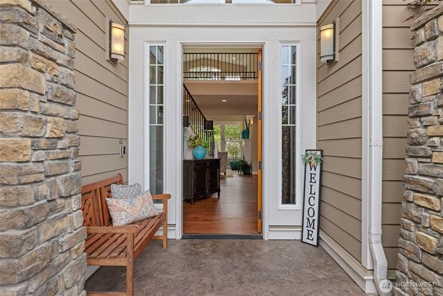 627 SW 185th Street, Normandy Park, WA 98166