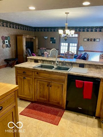 112 Northshore Boulevard, Anderson, IN 46011