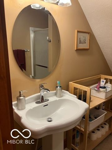 112 Northshore Boulevard, Anderson, IN 46011