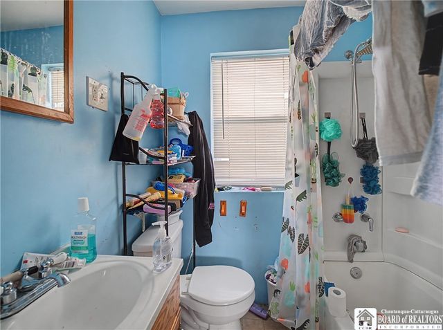 238 Barton Street, Buffalo, NY 14213