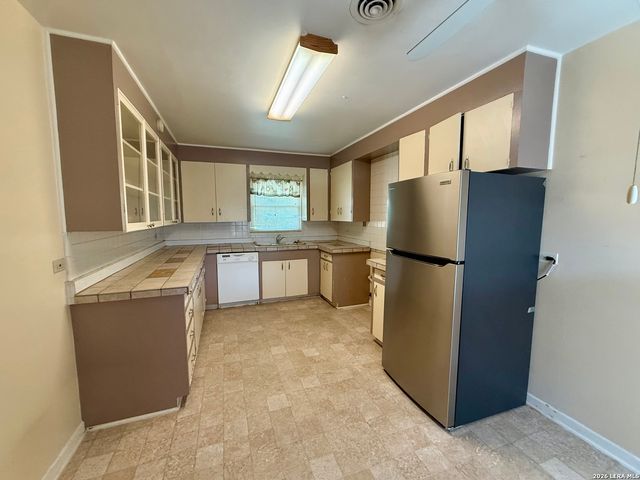 171 ROSEMONT DR, San Antonio, TX 78228