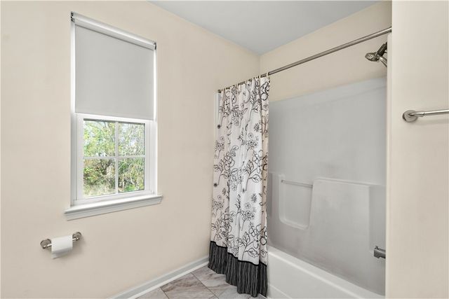 2076 Majestic Drive, North Strabane, PA 15317