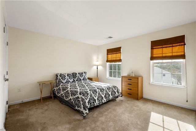 2076 Majestic Drive, North Strabane, PA 15317