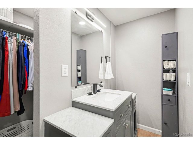 5253 S Jellison St, Littleton, CO 80123