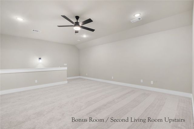 10101 Raindrop Lane, Gravette, AR 72736