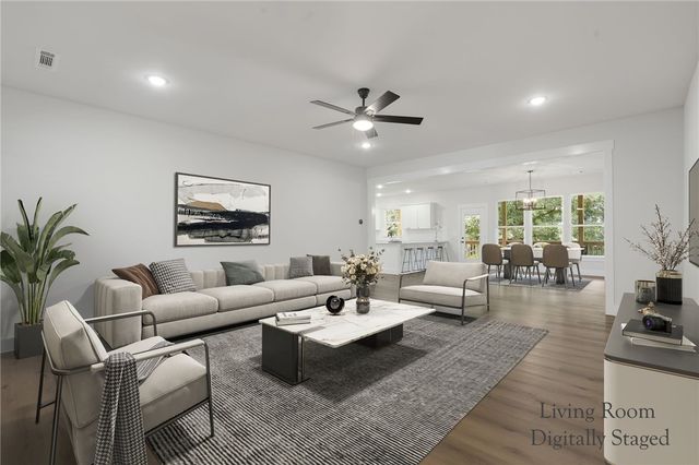 10101 Raindrop Lane, Gravette, AR 72736