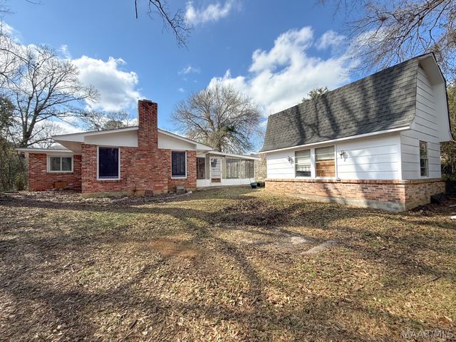 557 KAREN Road, Montgomery, AL 36109