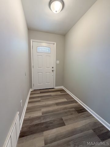 557 KAREN Road, Montgomery, AL 36109