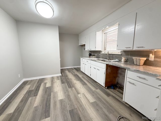 557 KAREN Road, Montgomery, AL 36109