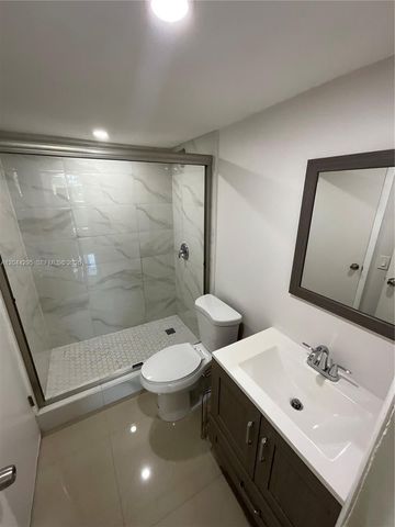 9441 SW 4th St 214, Miami, FL 33174