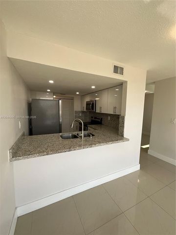9441 SW 4th St 214, Miami, FL 33174