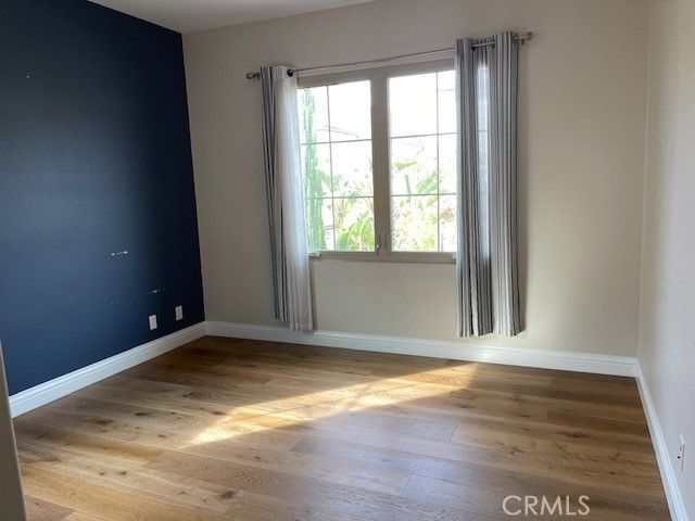 61 Bloomington, Irvine, CA 92620