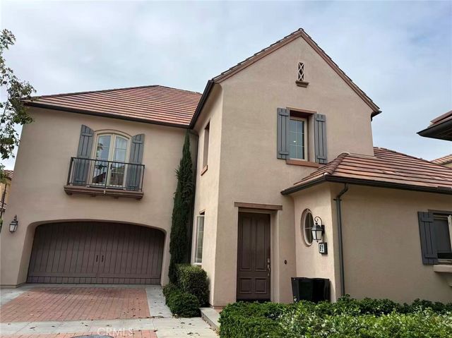 61 Bloomington, Irvine, CA 92620