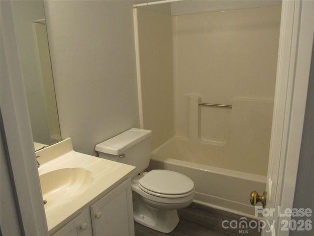 9024 Gamesford Drive, Charlotte, NC 28277