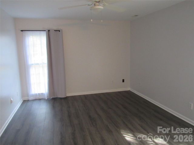 9024 Gamesford Drive, Charlotte, NC 28277