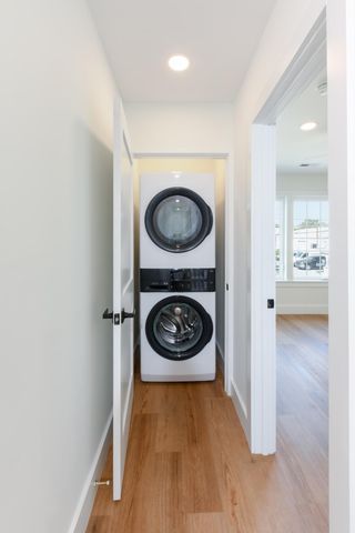 30 H Street, Charleston, SC 29403